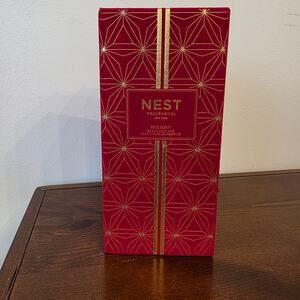new nest holiday scent reed diffuser